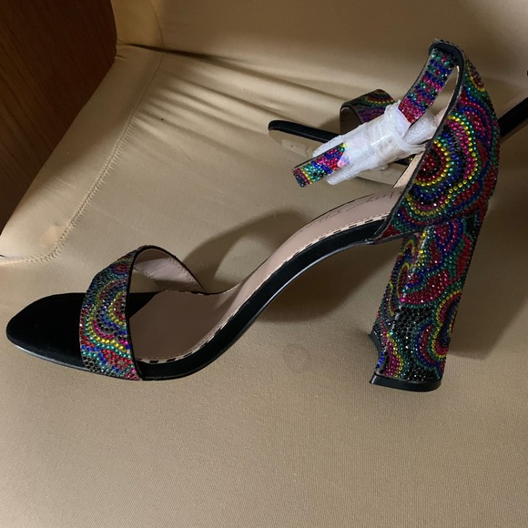 betsey johnson sandals multi color stone new - Picture 5 of 7